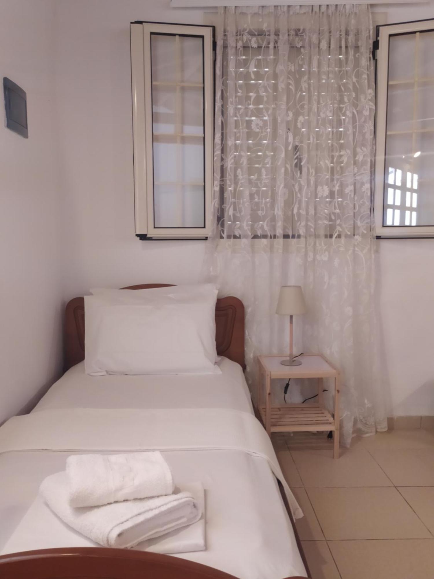 Retzos Rooms Himara Zewnętrze zdjęcie