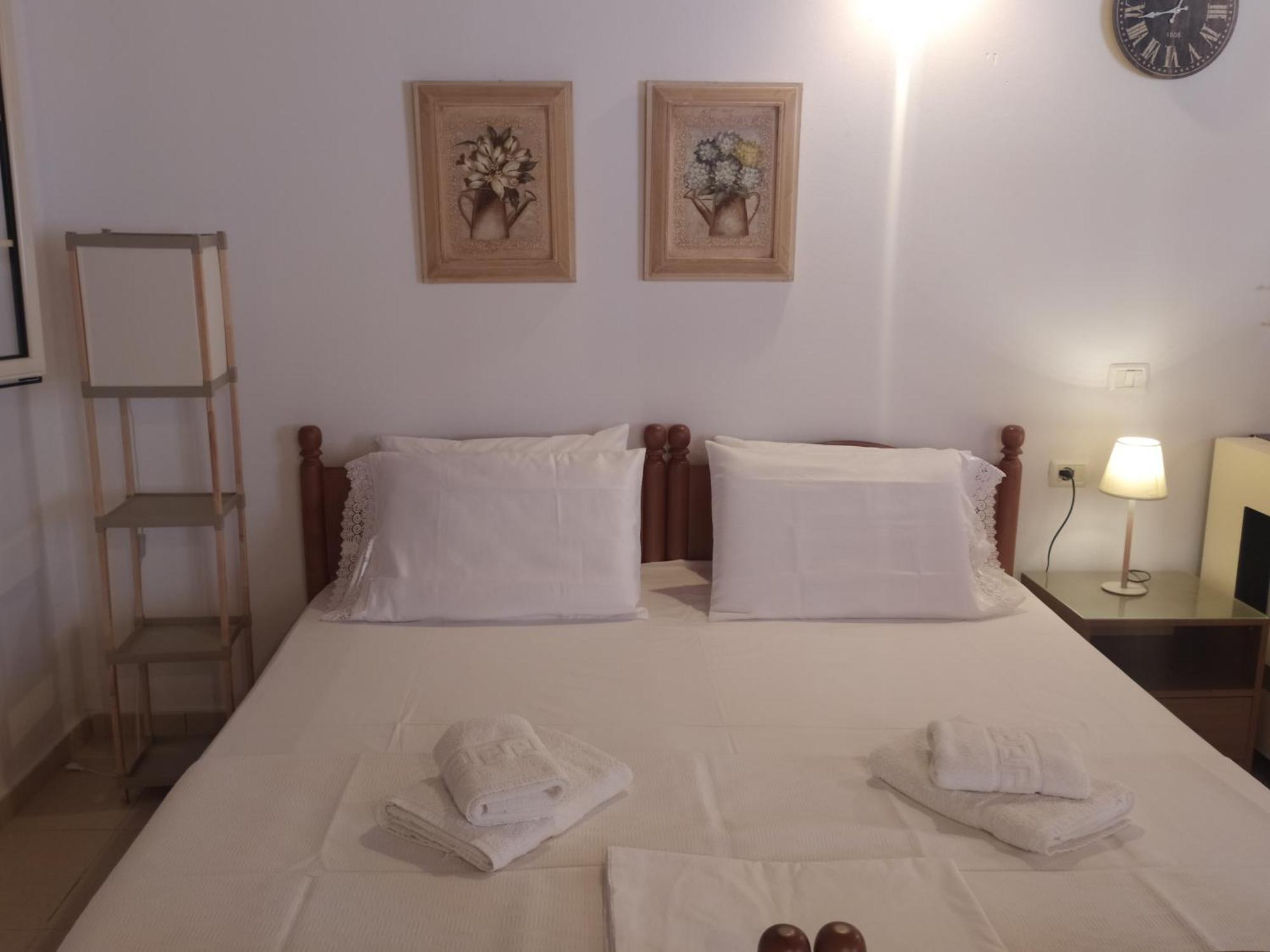 Retzos Rooms Himara Zewnętrze zdjęcie