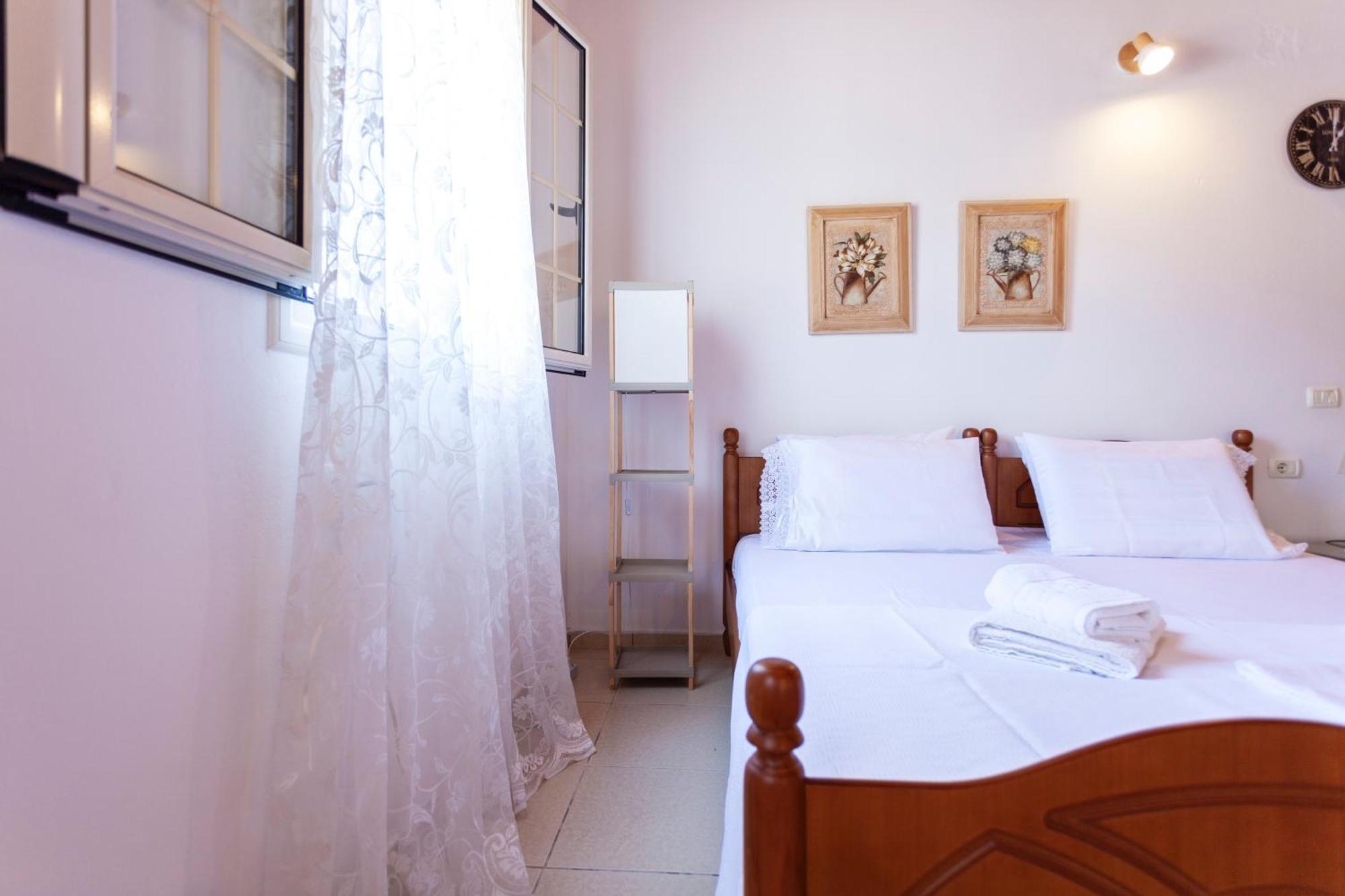 Retzos Rooms Himara Zewnętrze zdjęcie